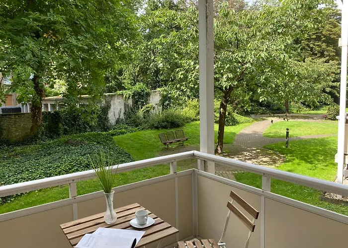 Gruene Oase Neben Hbf, 10 Min Von Duesseldorf Hbf Lejlighed Duisburg