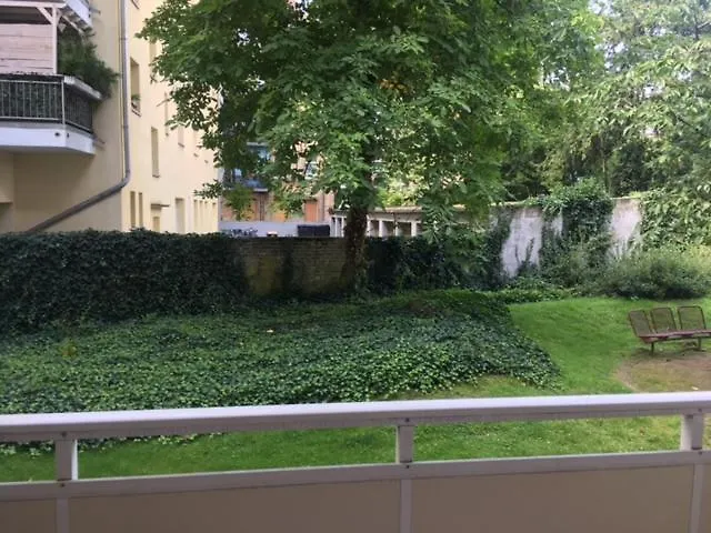 Lejlighed Gruene Oase Neben Hbf, 10 Min Von Duesseldorf Hbf Duisburg